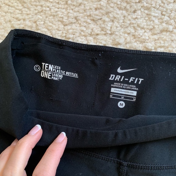 Nike Dri-Fit workout pants. Medium - Picture 3 of 3